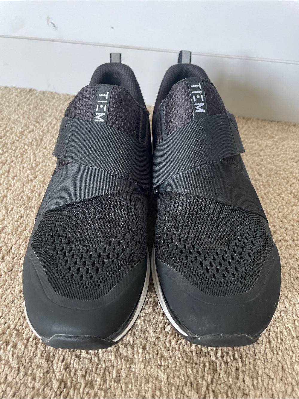 TIEM Slipstream Indoor Cycling Shoes Black Slip-On Women's 10 Athletic Sneakers - Picture 5 of 13